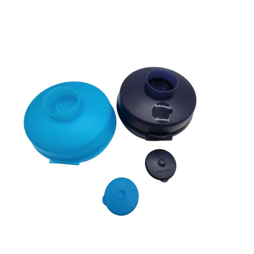 2 Tupperware Bagel Keeper Round Sandwich Box Storage Container Aqua Blue, 5.5"